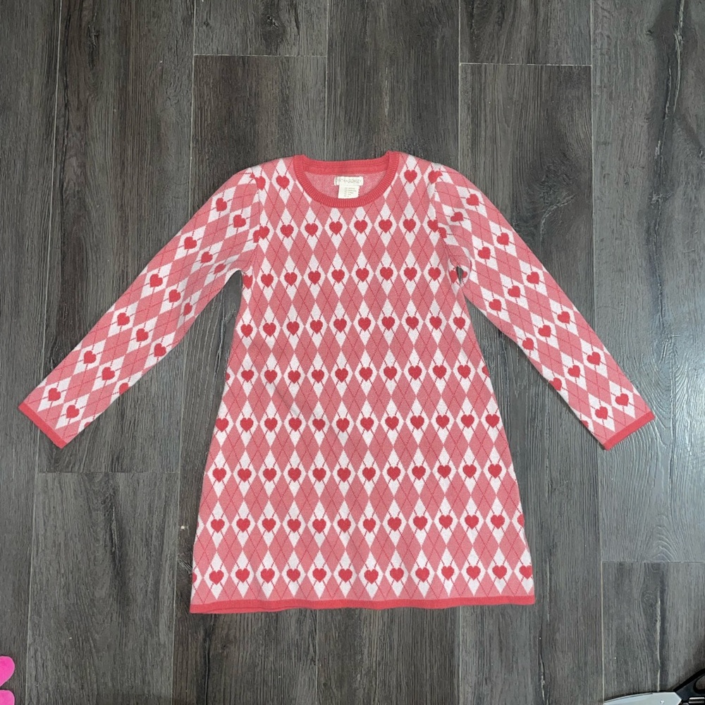 Girls Medium Size 7/8 Valentine Heart Sweater Dress